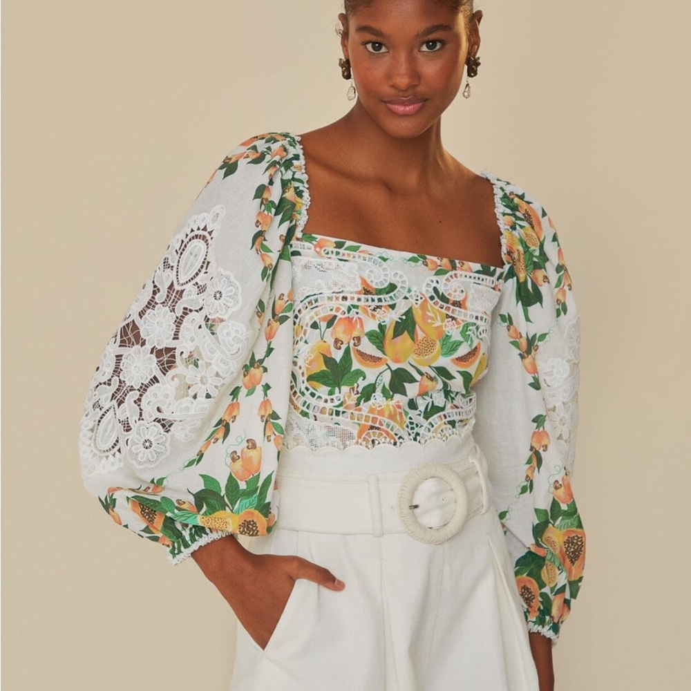 NWT Farm Rio papaya salad off-white blouse top SMALL S